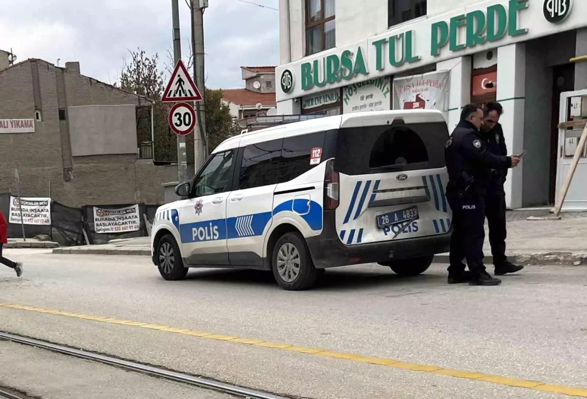 eskisehirde polis araclarina carpan motosiklet hizla kacti sXCJ58V4.jpg