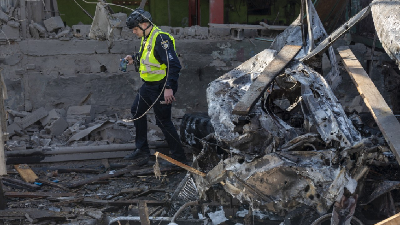 rusya ukraynanin askeri sanayi isletmelerini vurduk 2ZW5k69X.jpg