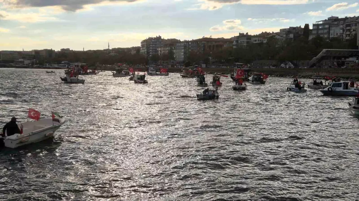 tekirdagda balikcilardan gazzeye destek konvoyu LqtL9Wfn