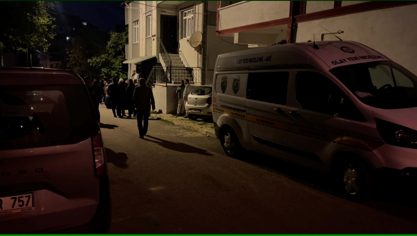 yanlislikla kizini vurunca canina kiydi ujSGjNVt.jpg