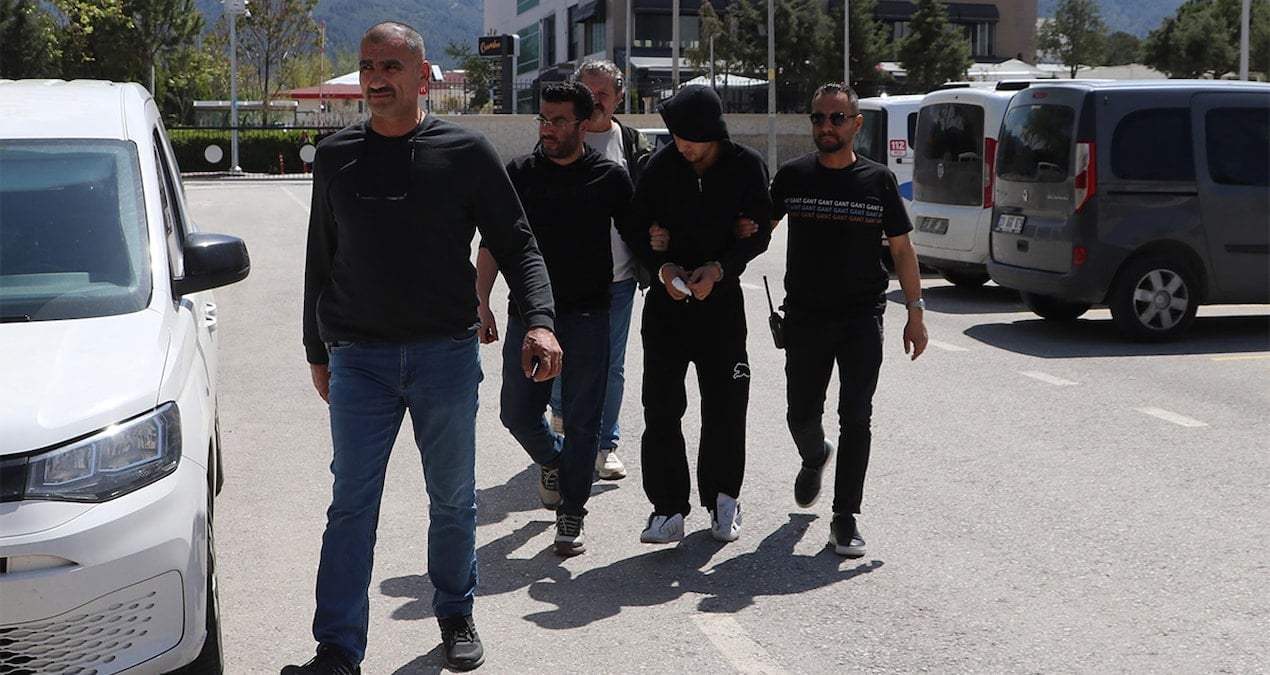 Düğün Sonrası Çıkan Kavga Kanlı Bitti: 1 Kişi Hayatını Kaybetti, 1 Kişi Yaralandı